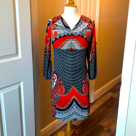 Colorful knee length dress - Picture 1 of 5